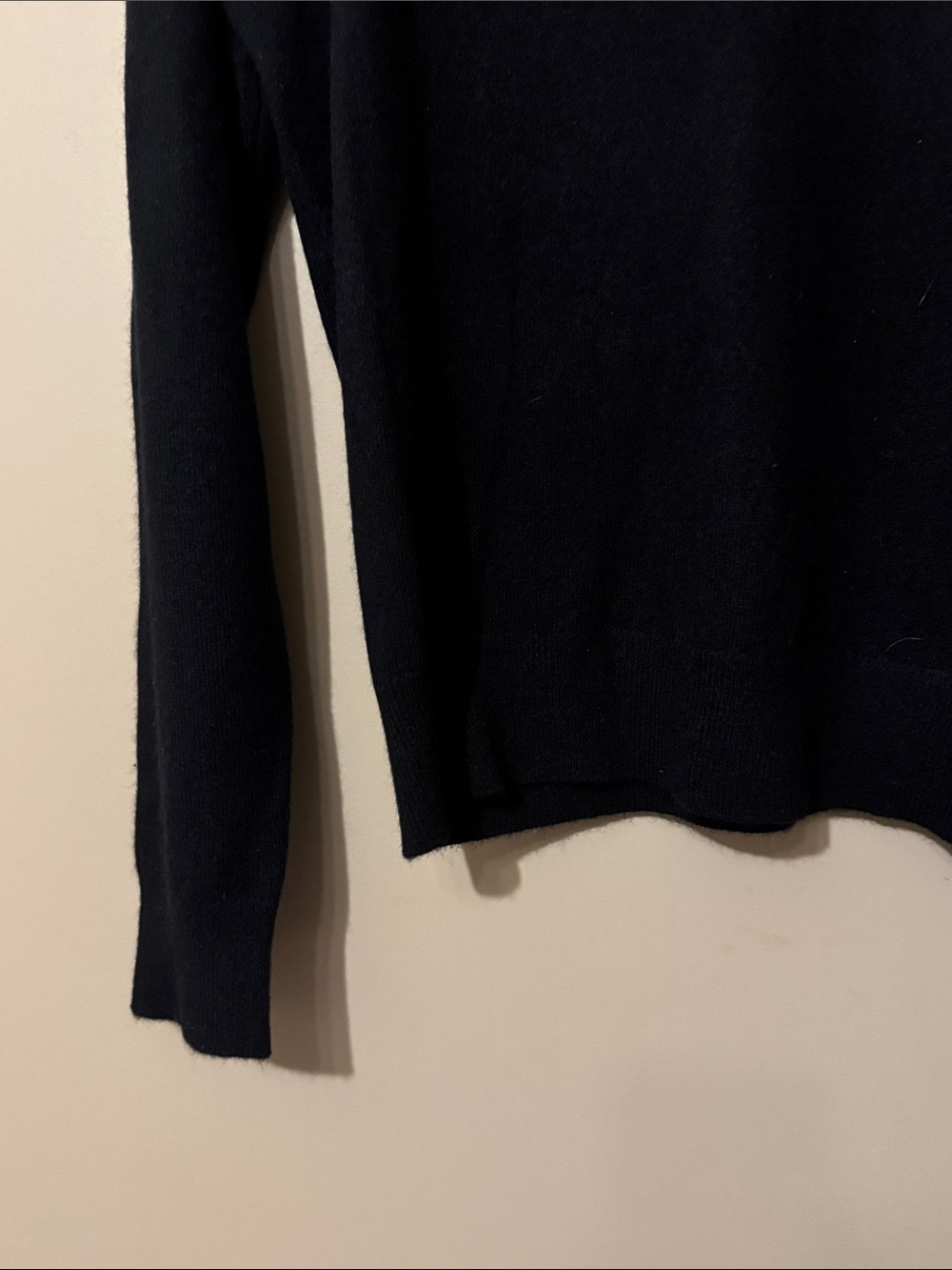 NWOT- Nordstrom Cashmere Crewneck Sweater, Black, size XL - Picture 8 of 12